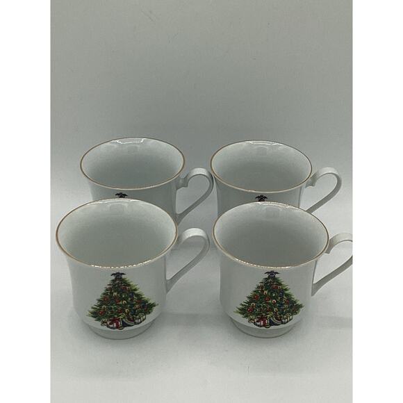 4 x Vintage Christmas Tree FOOTED TEA CUP Sea Gull Fine China by JIAN SHIANG - Picture 2 of 8